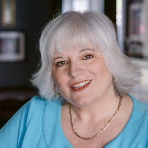 Meet your Posher, Danna